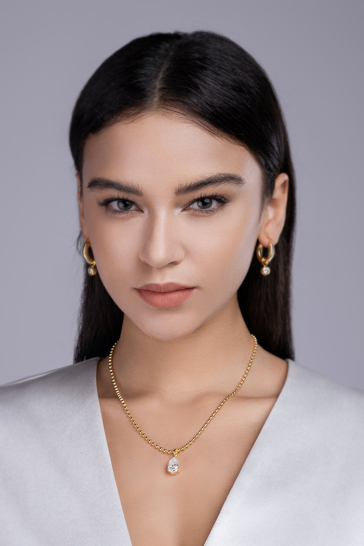 Wish Light - A Fashionable And Trendy Diamond Jewelry Necklace Pendant Set With Pear-shaped Moissanite S925 Sterling Silver And Gold Plating - XNOIR